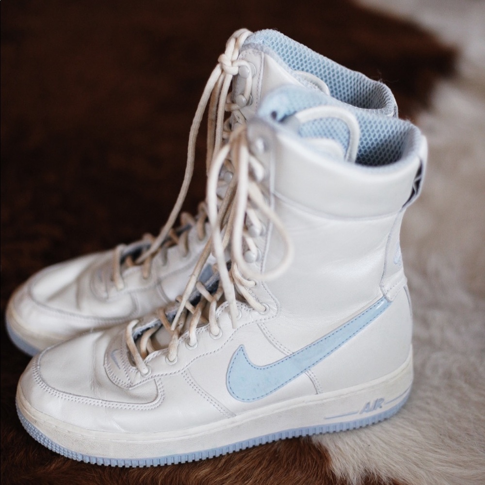 Nike air white/baby blue super high tops